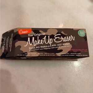 Camo Makeup Eraser - new in box
